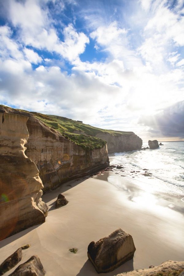 coast,landform,sea,geographical feature,body of water,