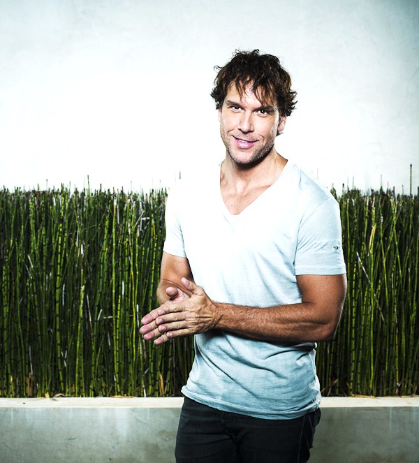 Dane Cook – Hottest American Comedian