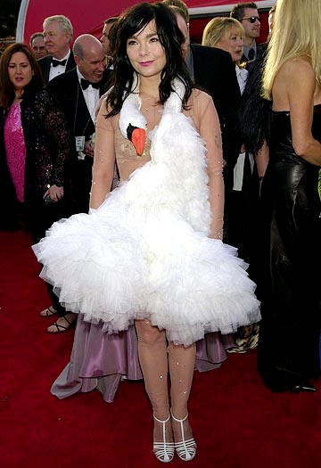 bjork red carpet