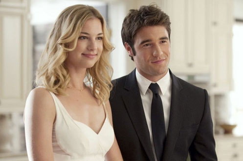 Emily VanCamp and Joshua Bowman