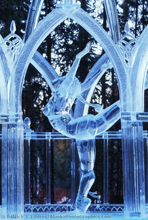 Freedom of Dance Ice Sculpture