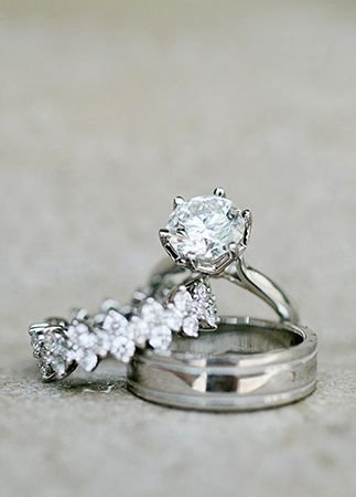 ring,jewellery,fashion accessory,platinum,diamond,