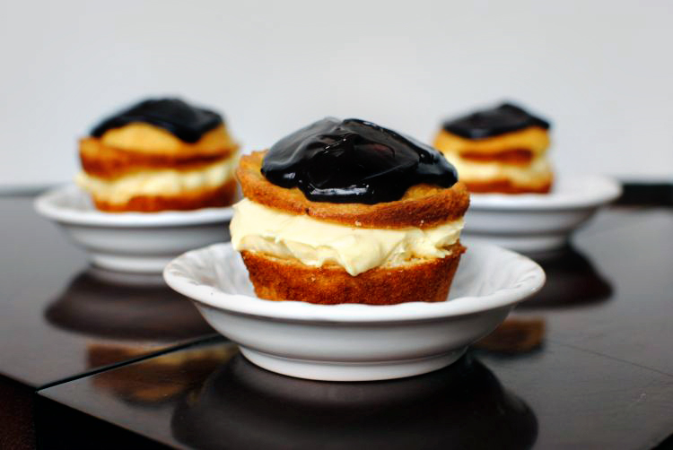 Boston Cream Pie Cupcakes