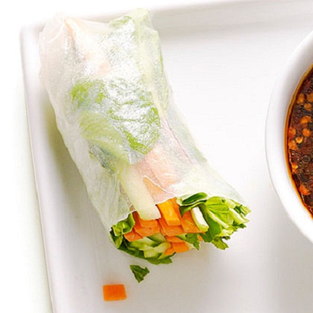 Crunchy Cucumber Summer Rolls Recipe...