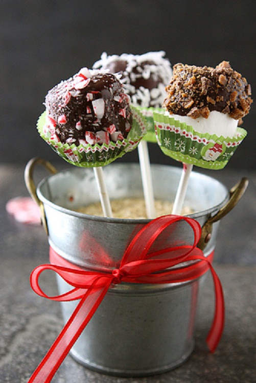 Peppermint Marshmallow Pops...