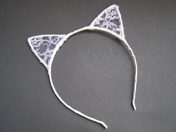 Goth White Lace Kitty Ears