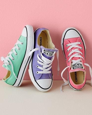 Pastel Converse