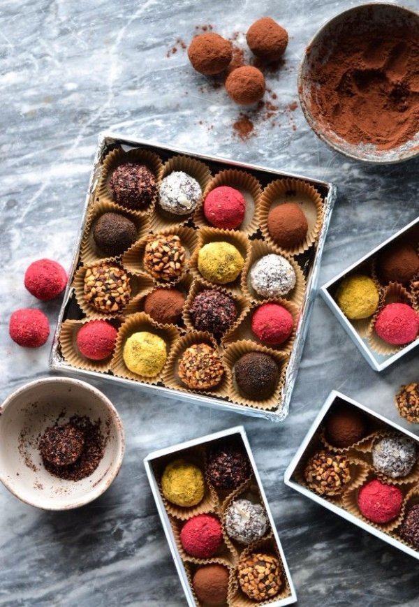 Date Truffles in Colourful Coatings