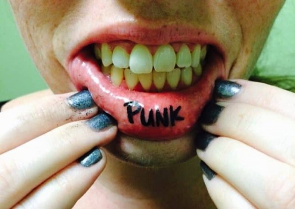 lip' in Fineline Tattoos • Search in +1.3M Tattoos Now • Tattoodo