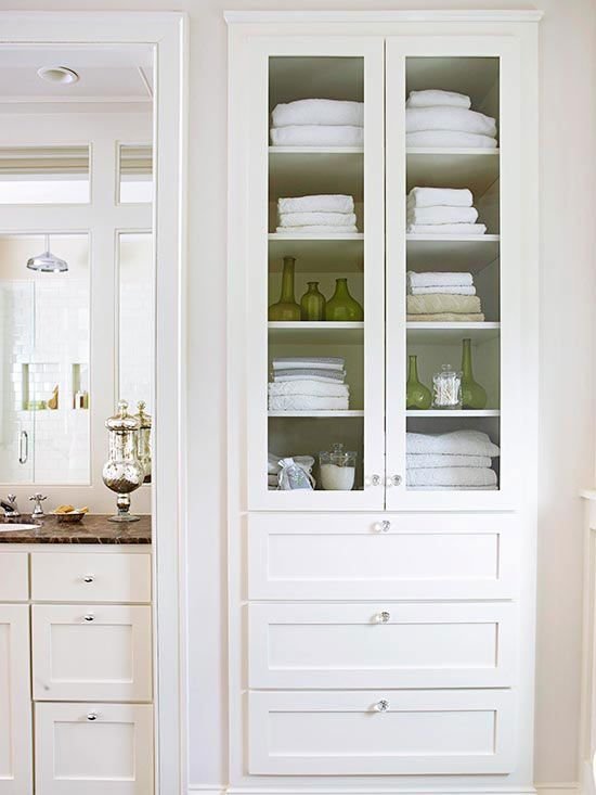 38 Ideas for Linen Closet Organization That Are Easy and Totally Doable 