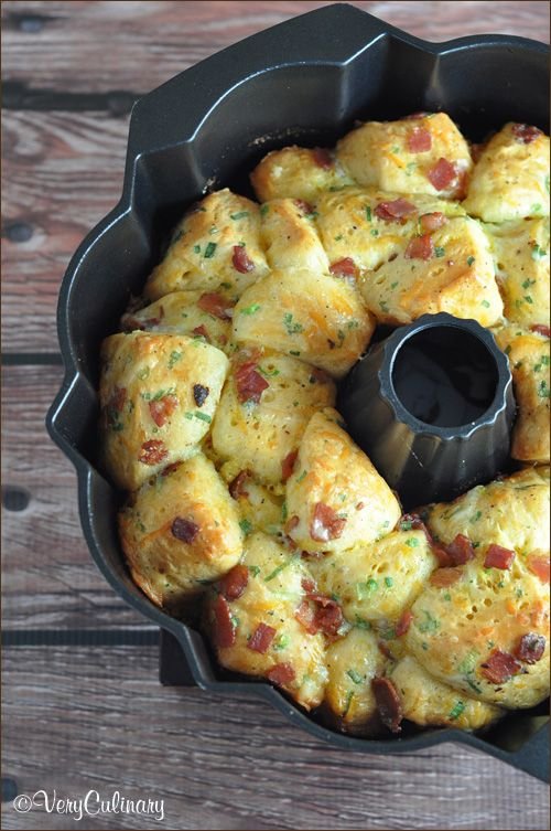 Pull-Apart Breakfast Bread