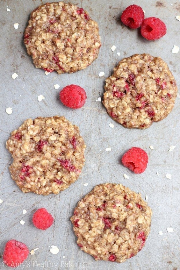 Raspberry Oatmeal Cookies