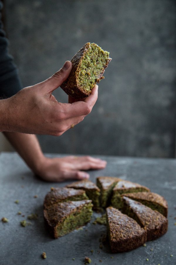 Flourless Pistachio Cake