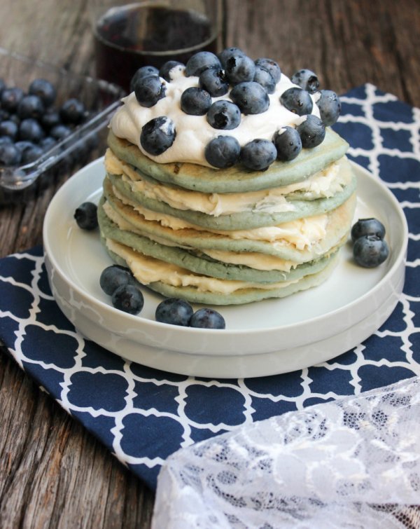 Blueberry Cheesecake Pancakes