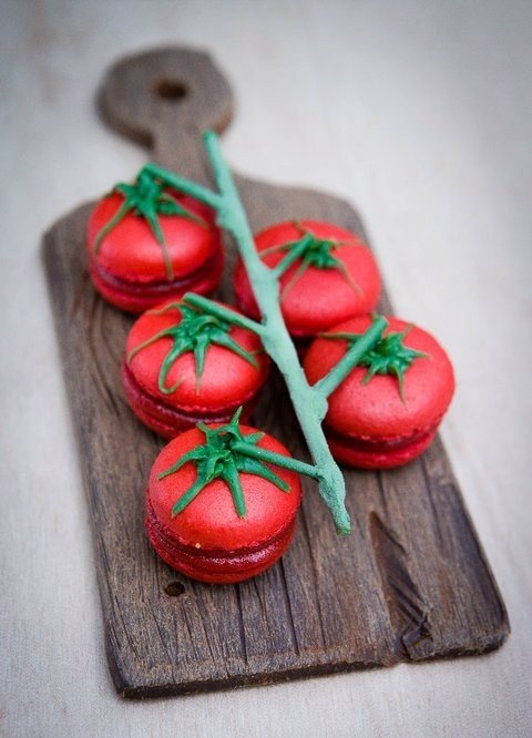 Caprese Cherry Tomato Basil Macarons