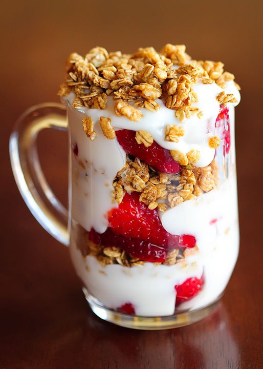 Greek Yogurt with Fruit and Granola