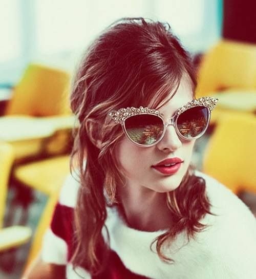 eyewear,hair,color,human hair color,red,