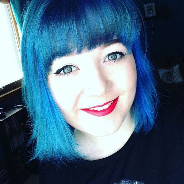 Vikki's Blue Bangs