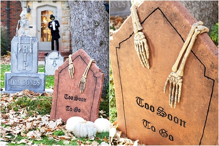 Skully Tombstones