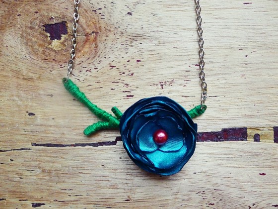 Single Stem Rosette Necklace