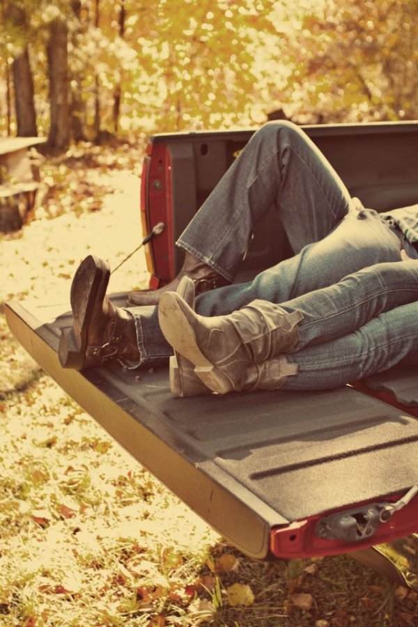 color,red,human positions,sitting,season,