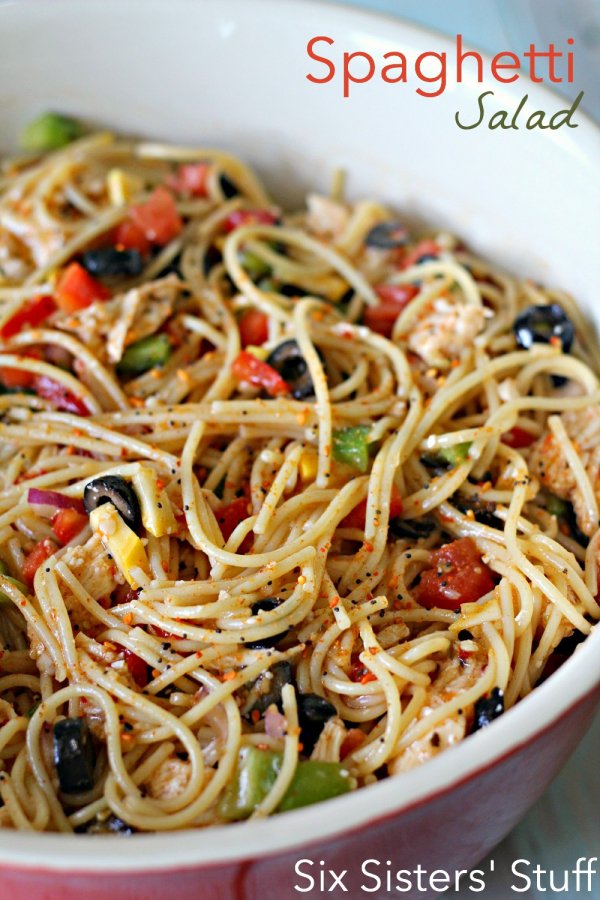 food,spaghetti,dish,chow mein,cuisine,