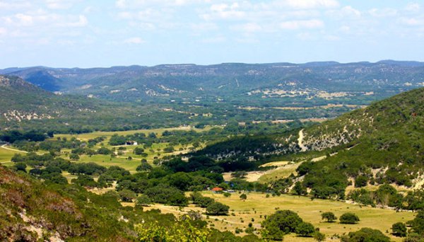 hill station, mountainous landforms, ecosystem, town, mountain,