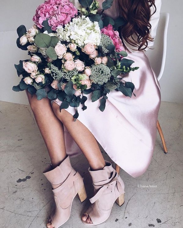 clothing, flower, pink, woman, plant,
