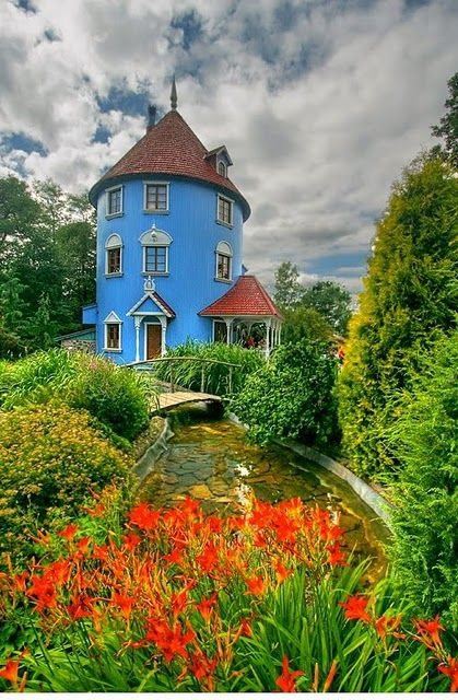 Moomin World,flower,meadow,garden,rural area,