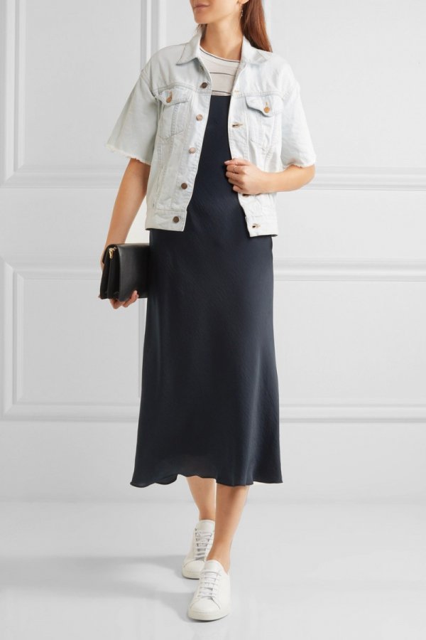 clothing, formal wear, dress, sleeve, tuxedo,