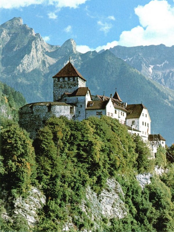 Liechtenstein,mountainous landforms,mountain range,mountain,historic site,