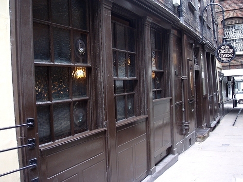 Ye Olde Cheshire Cheese Pub, London, England