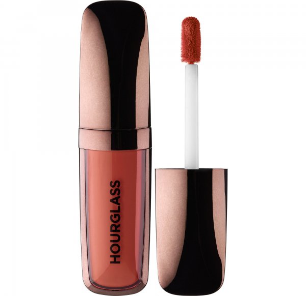 Hourglass Opaque Rouge Liquid Lipstick in Canvas