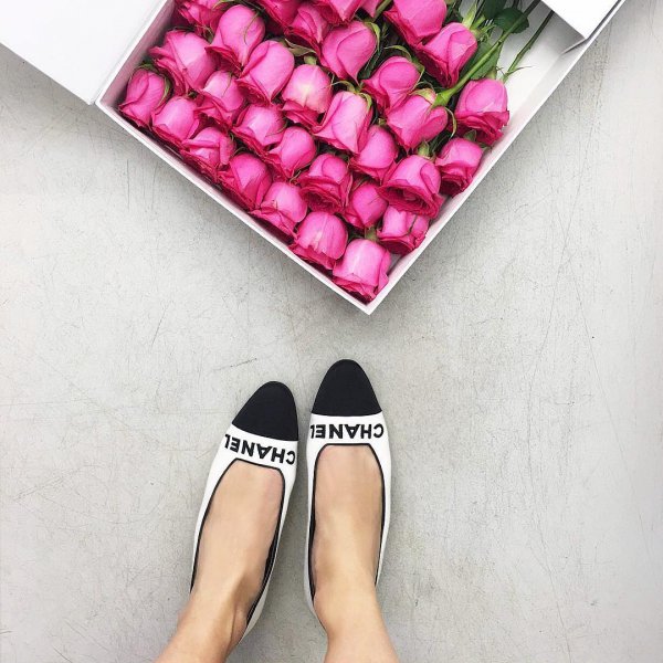 pink, leg, footwear, petal, organ,