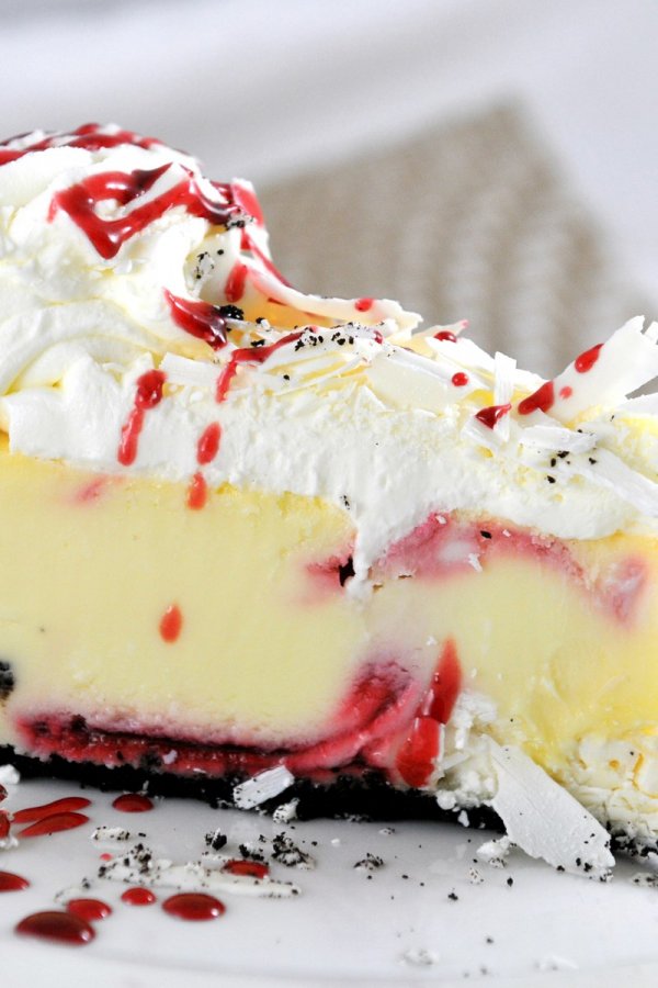 Cheesecake Factory White Chocolate Raspberry Truffle Cheesecake