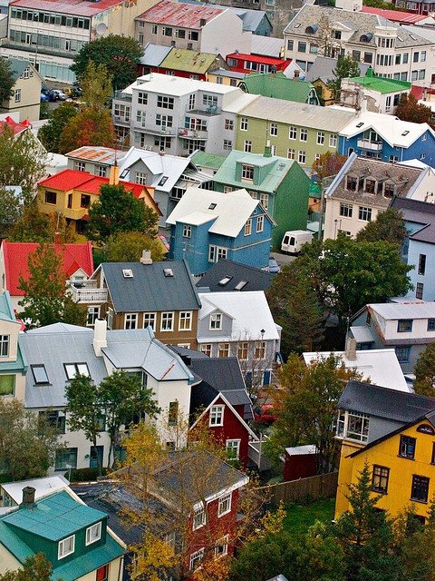 Reykjavík,town,residential area,neighbourhood,geographical feature,