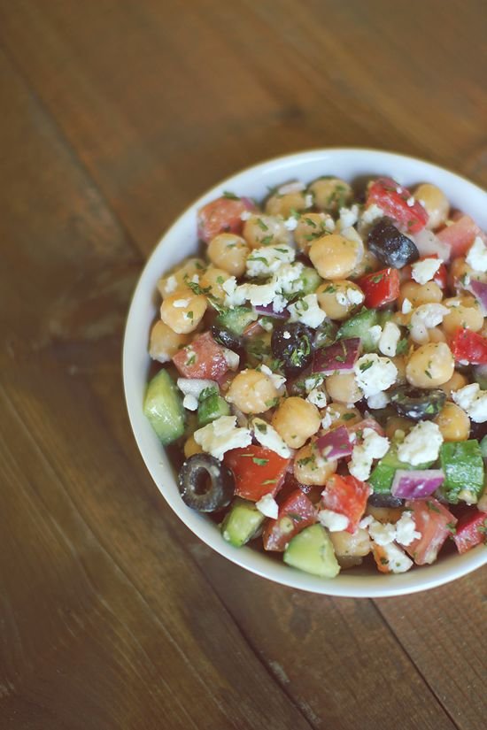 Mediterranean Chickpea Salad