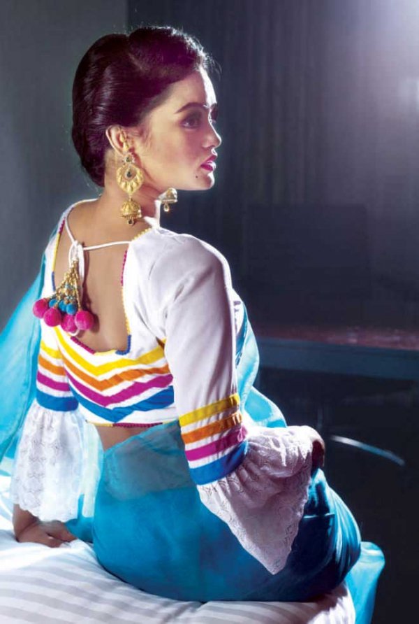 Contrasting Color Patterns