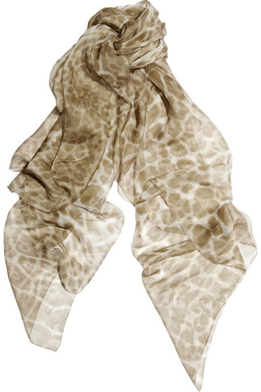 8 Chic Designer Scarves ...