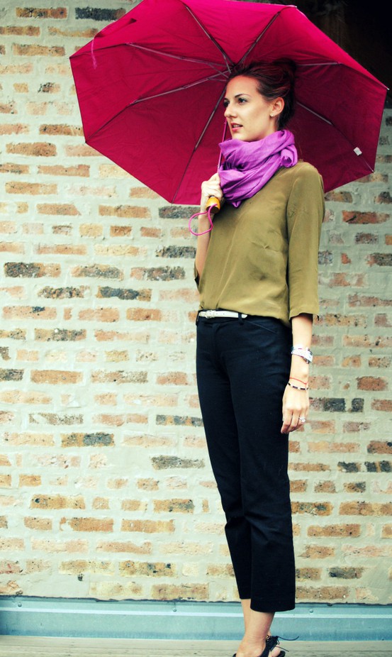 color,clothing,red,blue,pink,