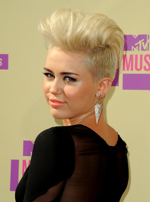 Miley Cyrus’s Hair Cut