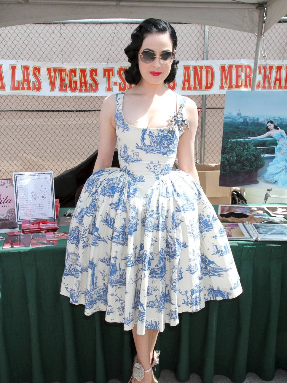 Get the look: Dita Von Teese