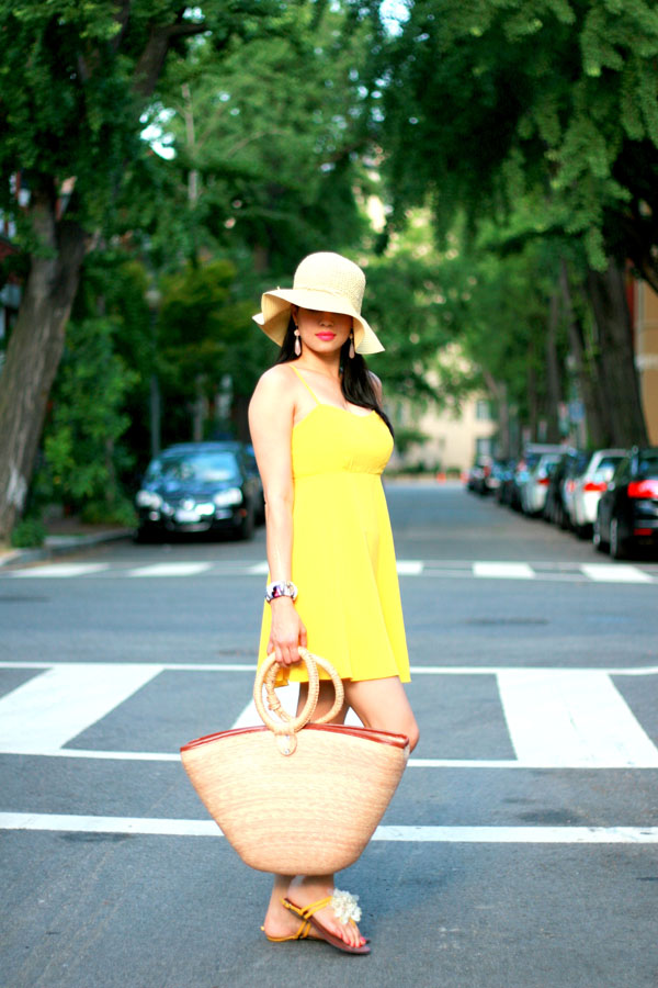 A Straw Tote