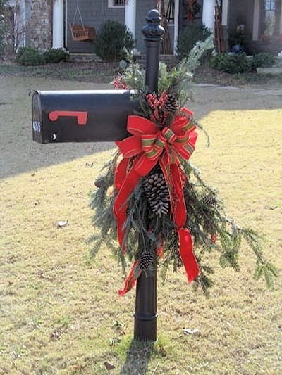 Dressed up Mailbox