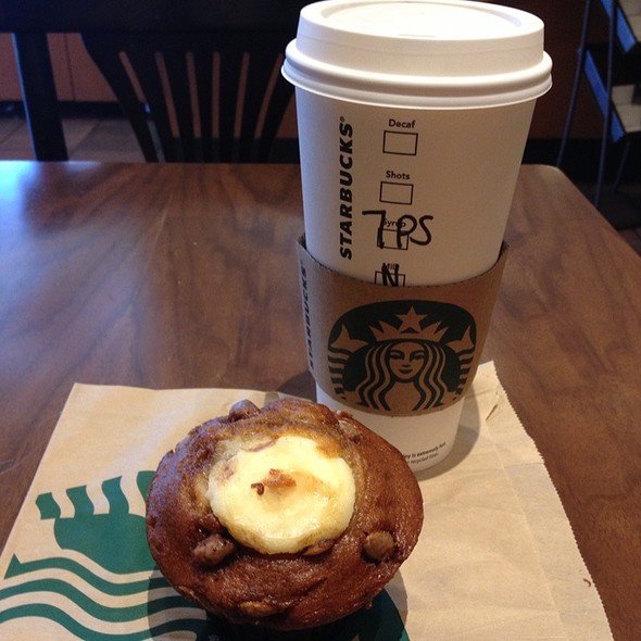 Pumpkin Cream Cheese Muffins