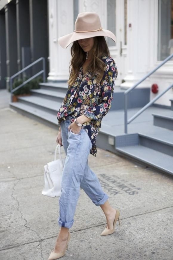 Blouse + Boyfriend Jeans