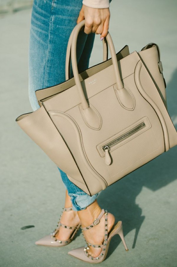 Nude Purse