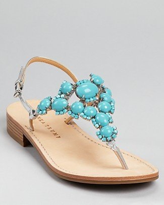 footwear,turquoise,flip flops,turquoise,sandal,