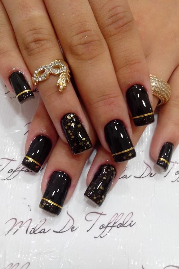 Black and Gold is Ideal for Formal Events