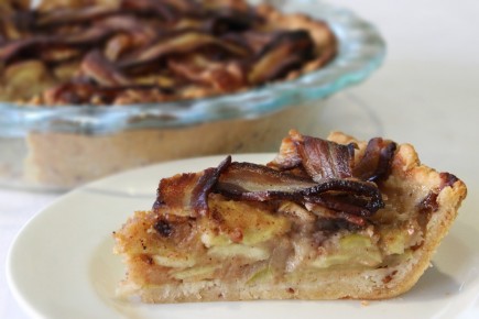 Bacon Weave Apple Pie